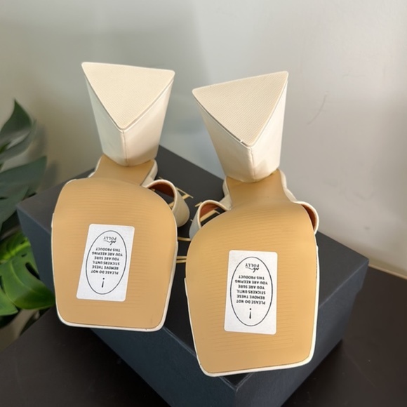 NWT Oh Polly LOVE TRIANGLE Toe Post Leatherette Mule Heels in Cream - Picture 6 of 7